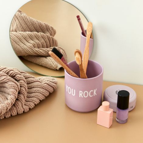 Design Letters  Porzellan Becher Favourite Cups Lavender You Rock 
