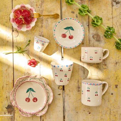 Rice Keramik Becher Oval handbemalt Cherries 