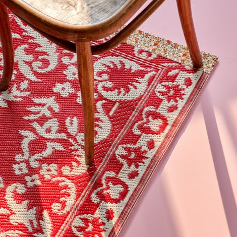 Rice Teppich Red mit Blütenkante120 x 180 
