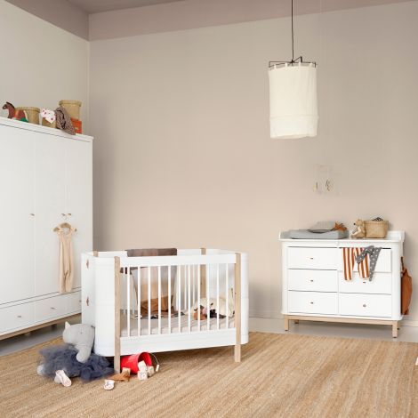 Oliver Furniture Wood Mini+ Babybett Weiß/Eiche exkl. Umbauset Juniorbett 
