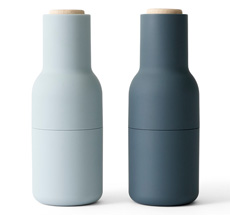 Audo Bottle Salz- & Pfeffermühle Blues Beech 2er-Set